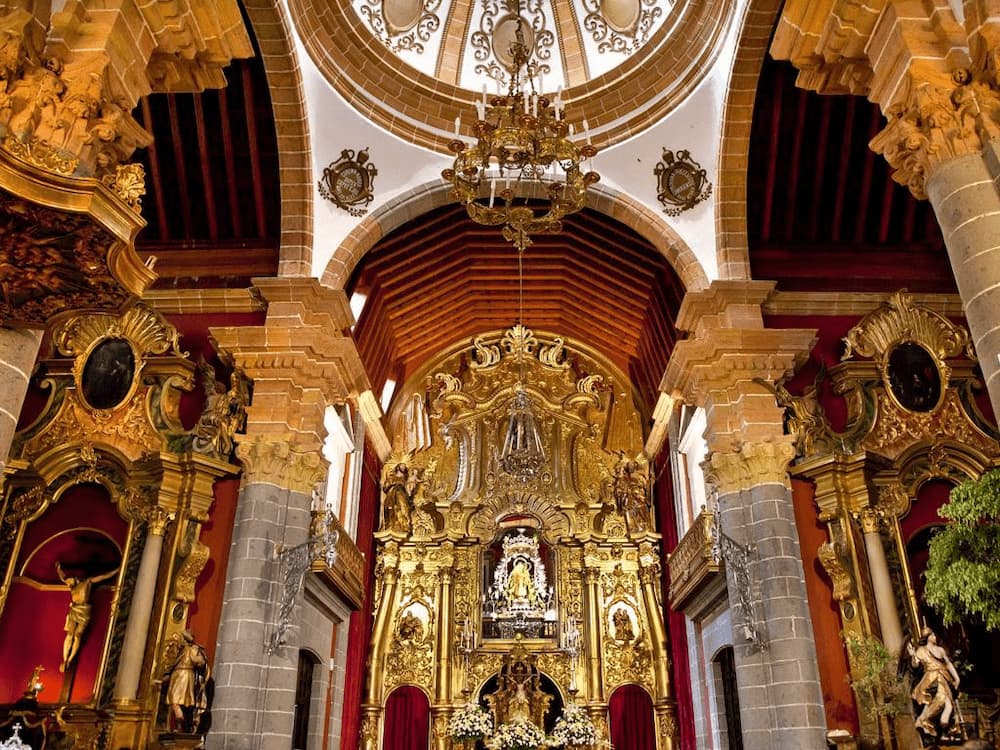 Basílica de Nuestra señora del Pino